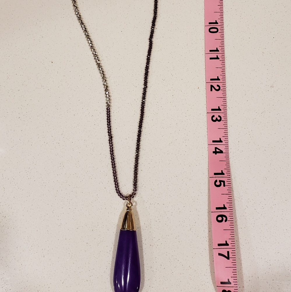 Long purple pendant necklace